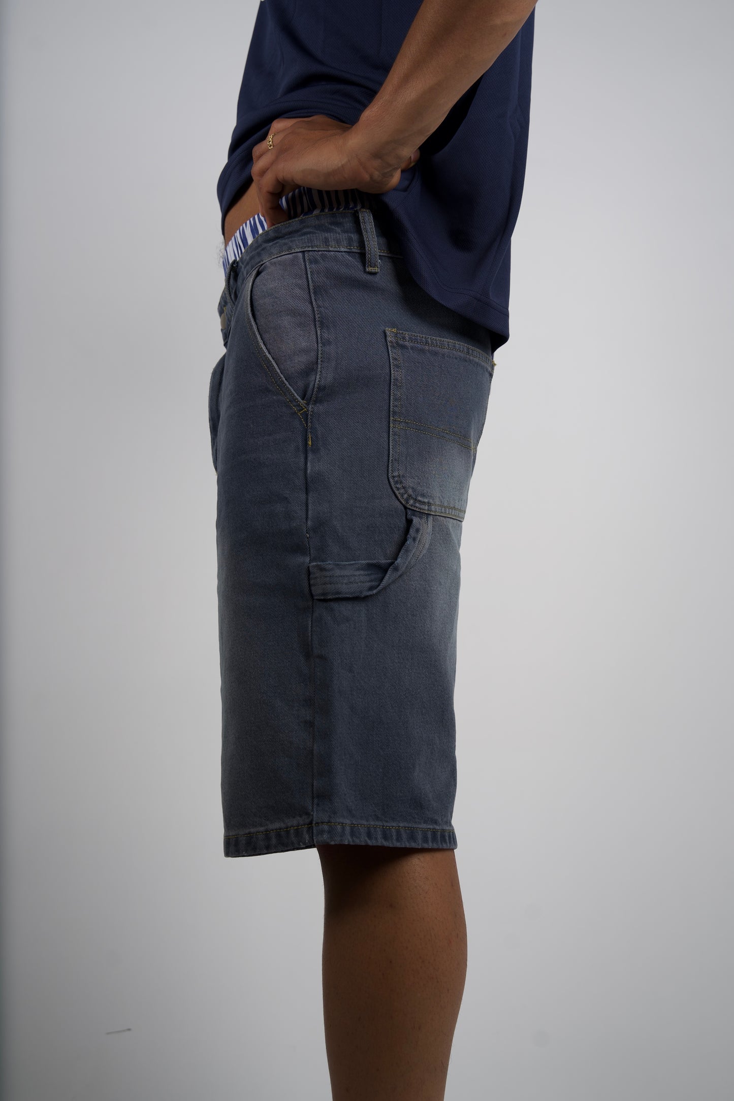 DENIM SHORTS in grey